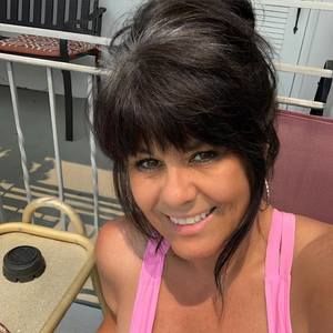 Meet your Posher, Lynda